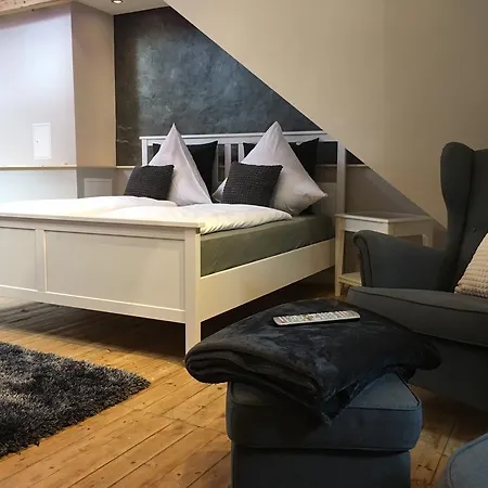 شقة Holiday Trier City