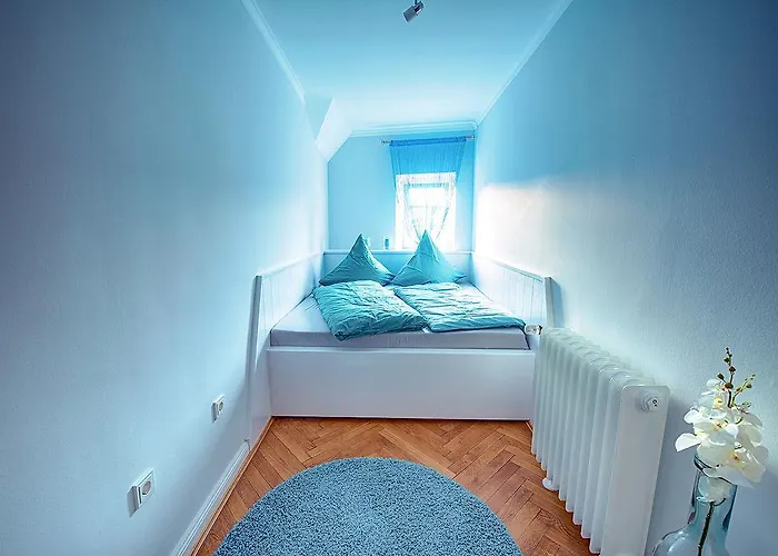 아파트 Holiday Trier City *